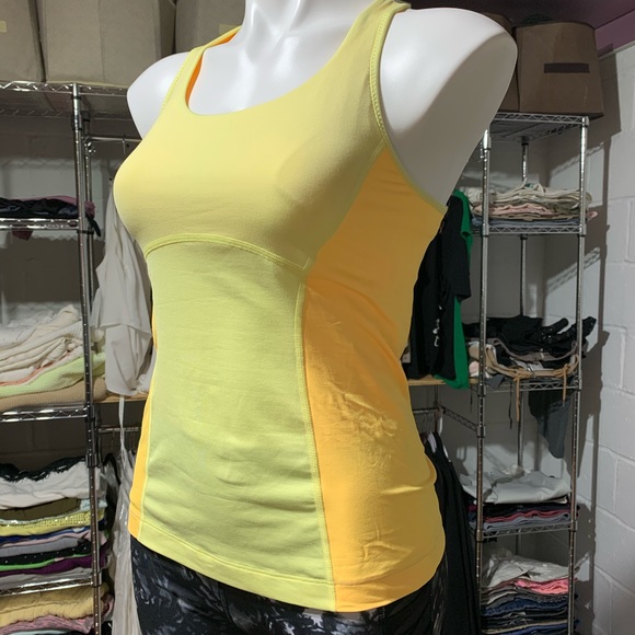 ❌SOLD❌Lululemon 🍋 top 🍋 - Picture 3 of 8